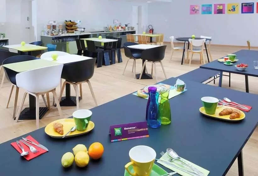 Hotel Ibis Styles Calais Centre