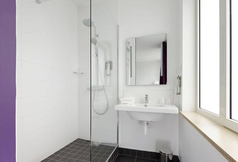 Hotel Ibis Styles Calais Centre