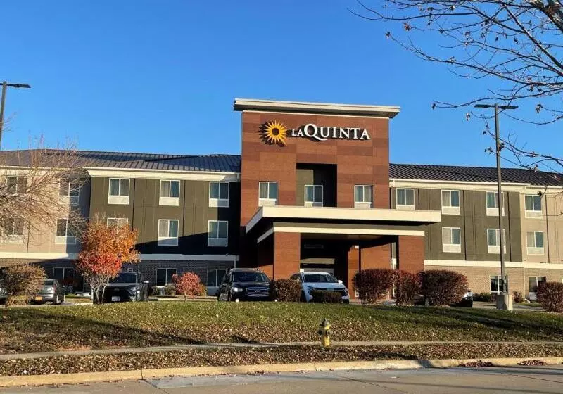 Отель La Quinta Inn & Suites By Wyndham Ankeny Ia   Des Moines Ia