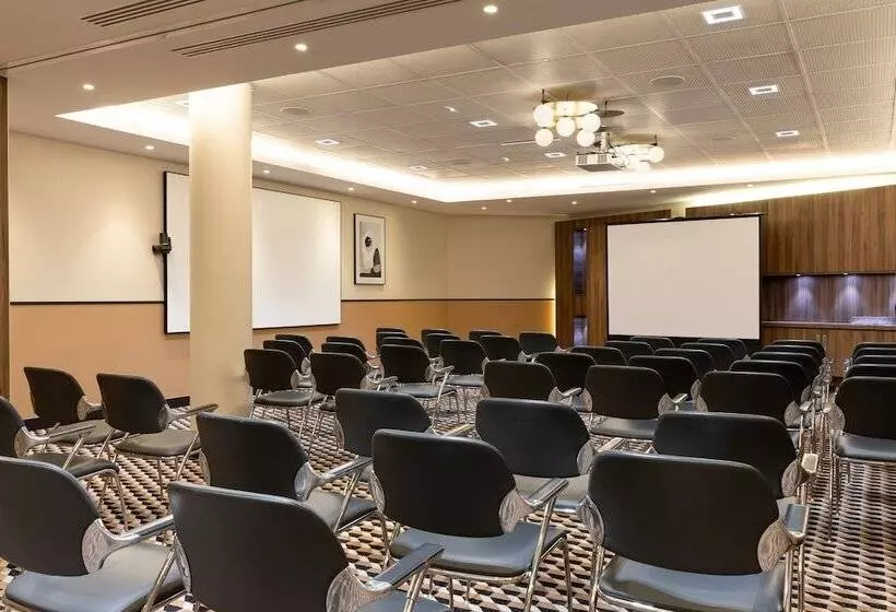 Le Parchamp, A Tribute Portfolio Hotel, Paris Boulogne