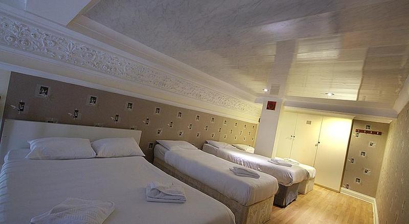 Hyde Park Economy Apartments