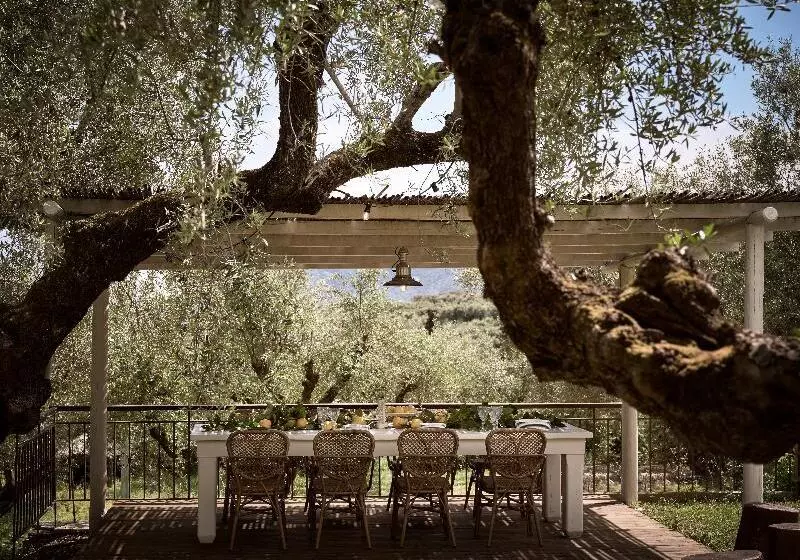 Leedas Village Villas