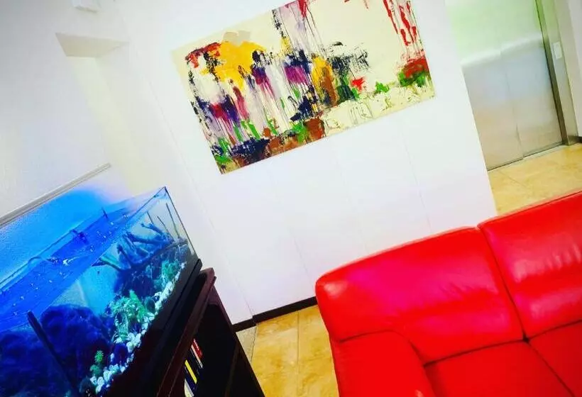 Residenza Locci Rooms & Apartments