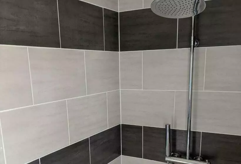 ベッドアンドブレックファースト Domaine De Fleurie