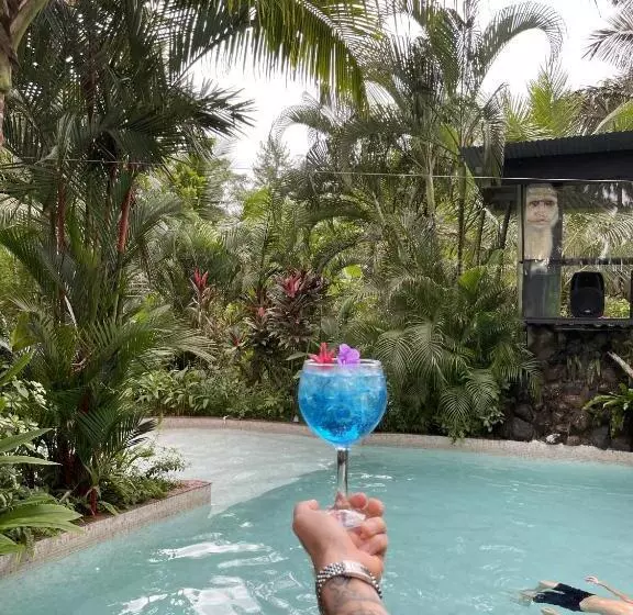 هتل Monkey Lodge Panama