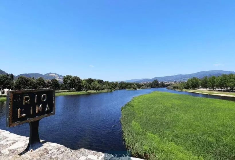 پانسیون Casa De Abbades