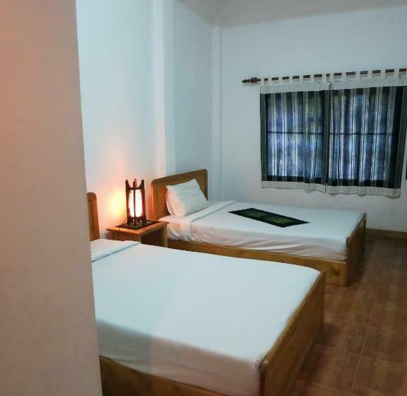 ペンション The Hillside Residence