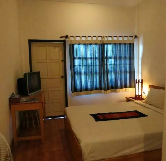 Majatalo The Hillside Residence