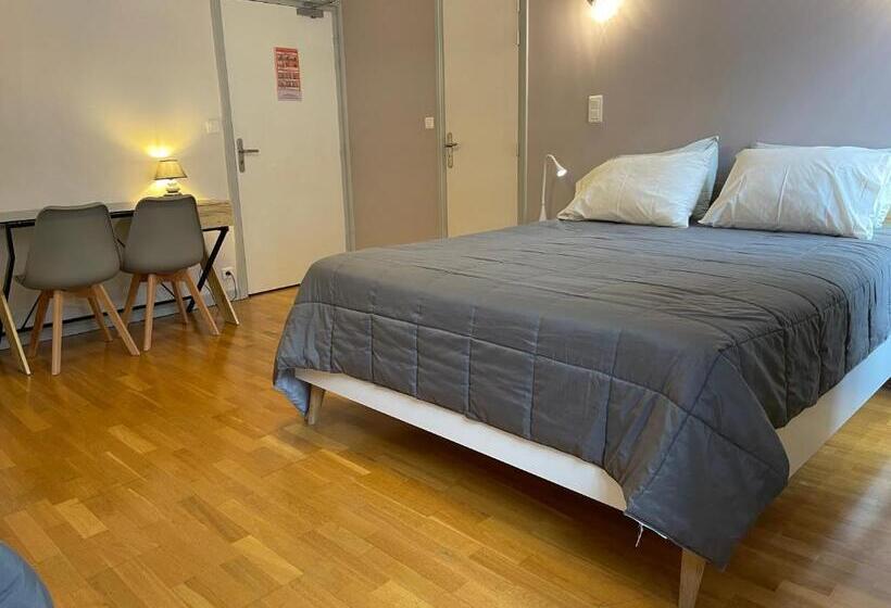 Общежитие Auberge De Margot