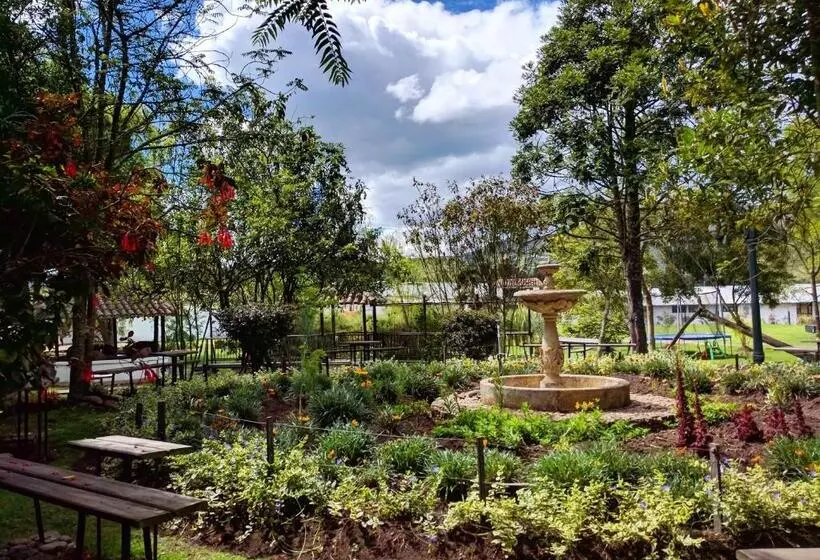 ホテル Posada Cafe La Huerta