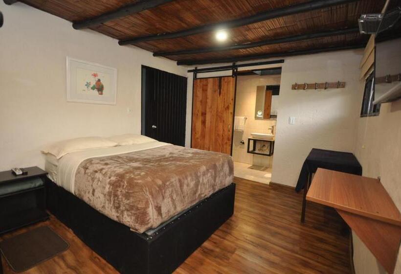 ホテル Posada Cafe La Huerta