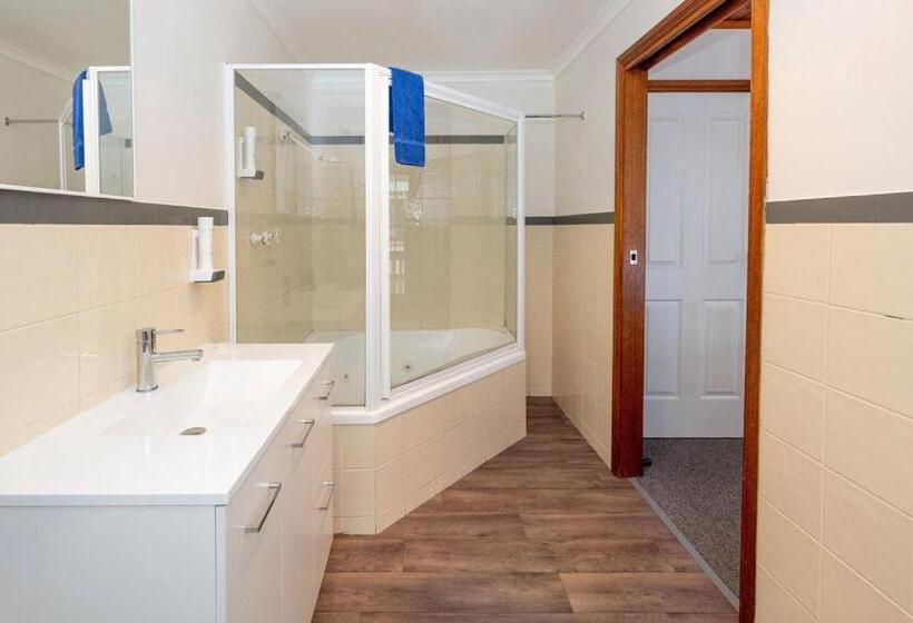 Kitty S Cottages   Managed By Big4 Strahan Holiday Retreat