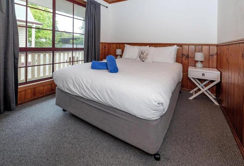 Kitty S Cottages   Managed By Big4 Strahan Holiday Retreat