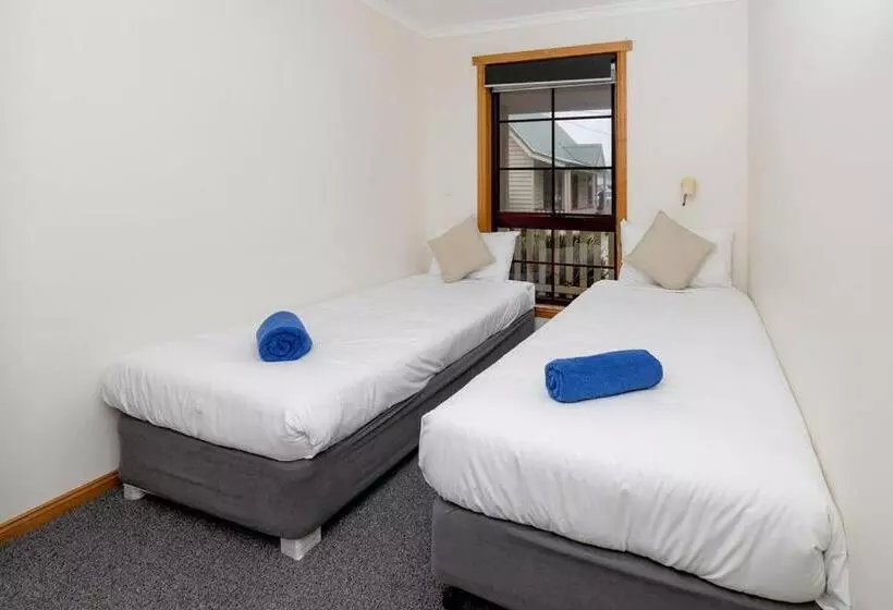 Kitty S Cottages   Managed By Big4 Strahan Holiday Retreat