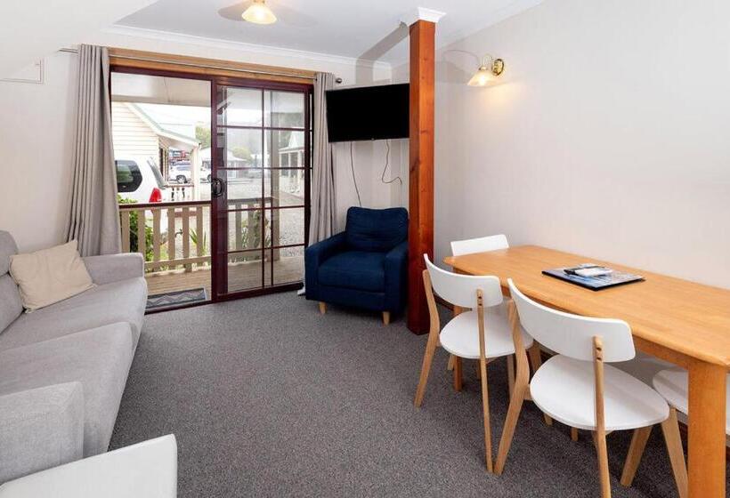 Kitty S Cottages   Managed By Big4 Strahan Holiday Retreat