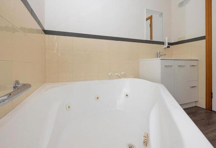 Kitty S Cottages   Managed By Big4 Strahan Holiday Retreat