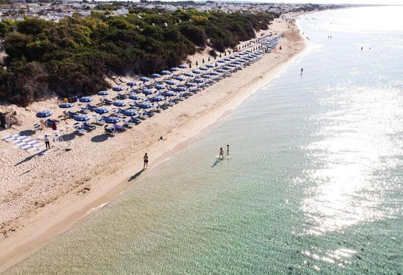 בית מלון כפרי Dei Bizantini & Villaggio Campo Dei Messapi