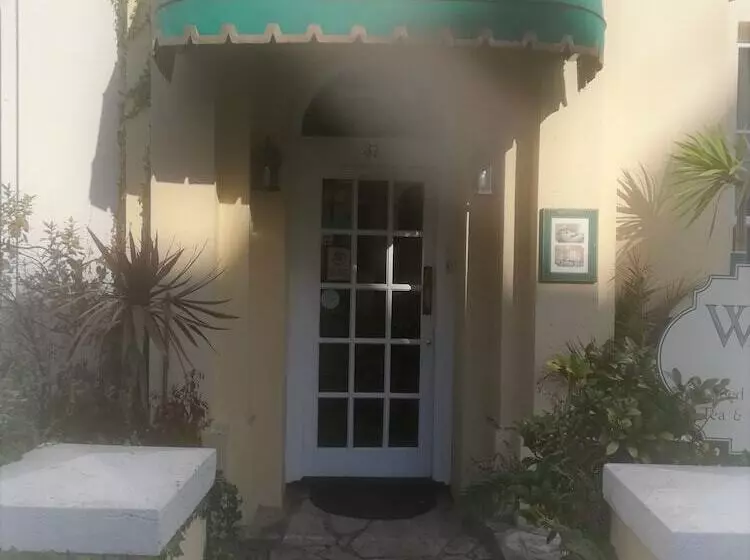 Bed and Breakfast Wayfarer Guest House