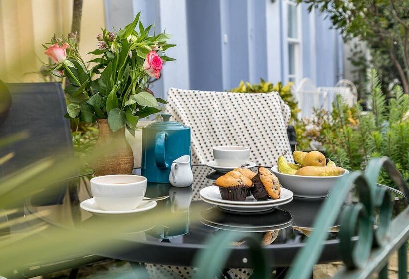 Bed and Breakfast Wayfarer Guest House