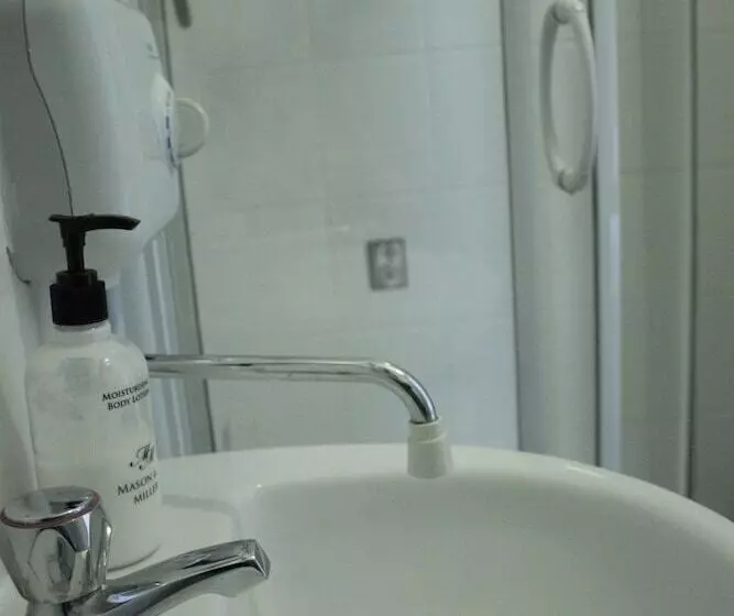 Bed and Breakfast Wayfarer Guest House