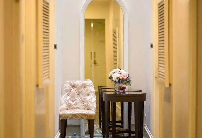 هتل Aphrodite Inn Bangkok