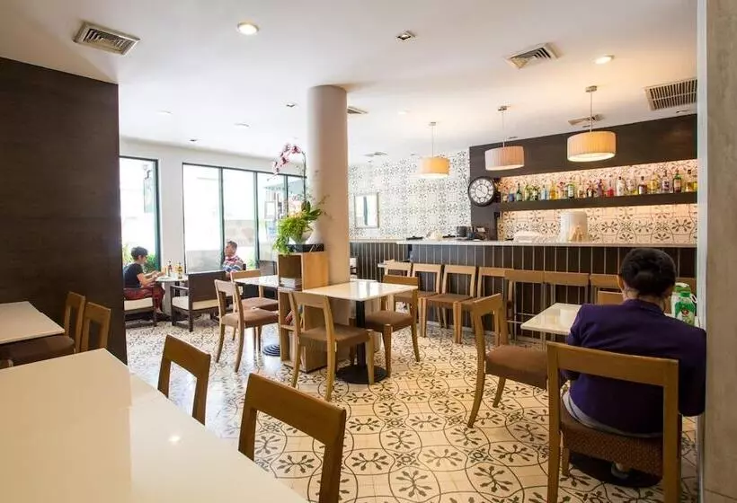 هتل Aphrodite Inn Bangkok