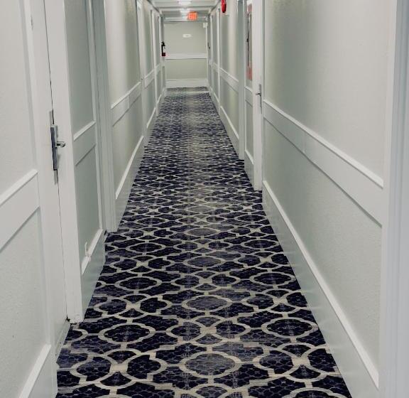 호텔 Baymont By Wyndham Edson