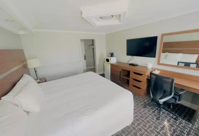 호텔 Baymont By Wyndham Edson