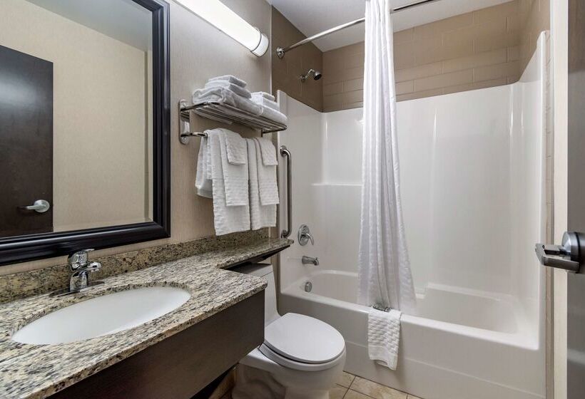 호텔 Best Western Bonnyville Inn & Suites