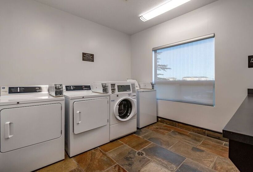 호텔 Best Western Bonnyville Inn & Suites