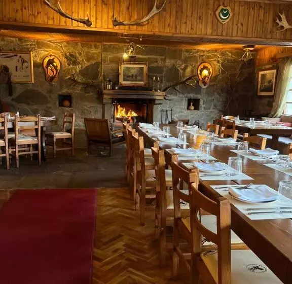 Отель Bourazani Wild Life Resort