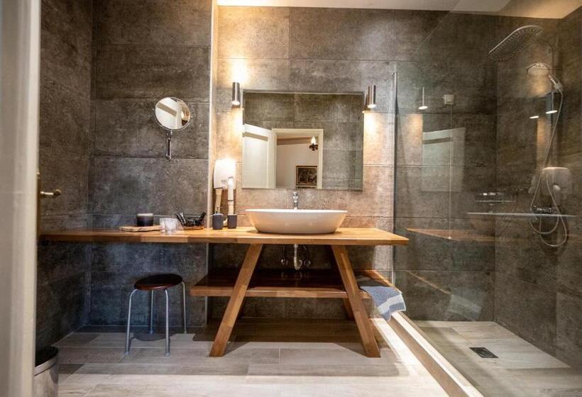 Hotel Bourazani Wild Life Resort