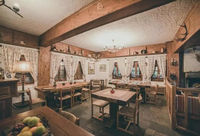 Отель Bourazani Wild Life Resort