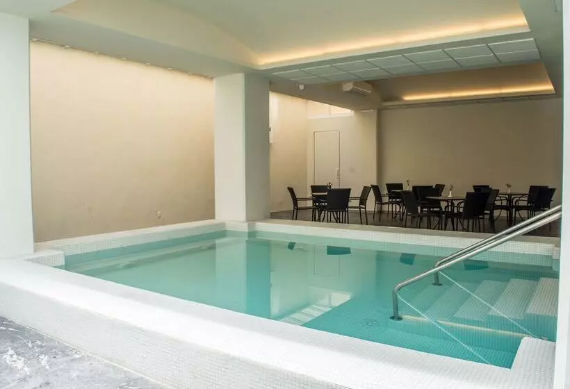 Szálloda Crown Victoria