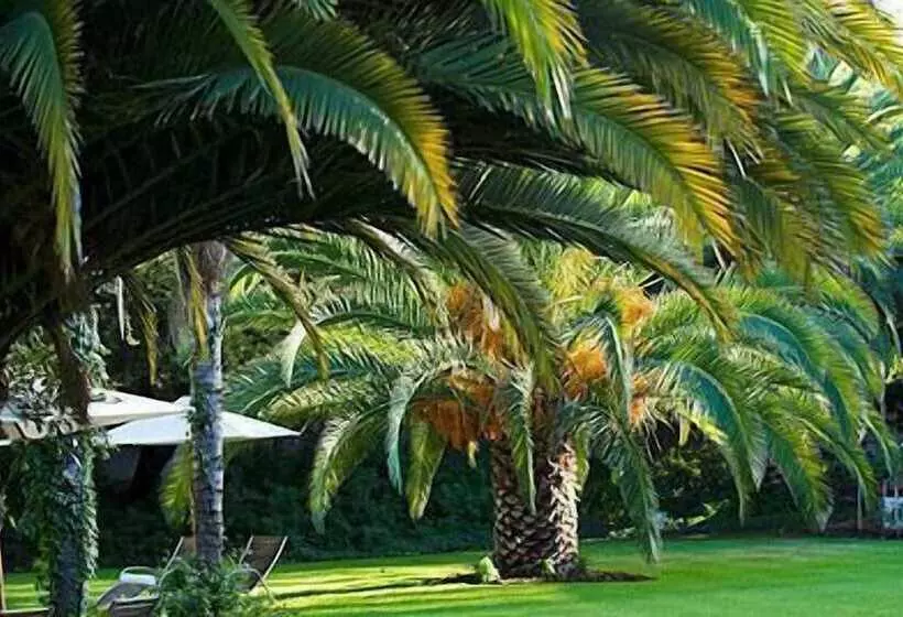 בית מלון כפרי Hlangana Lodge