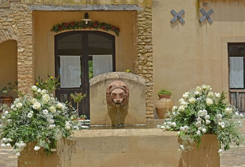 هتل Il Casale Delle Rose