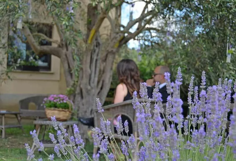 Otel Il Casale Delle Rose