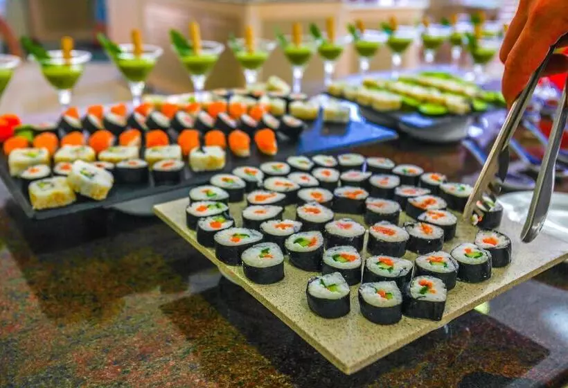 酒店 Kipriotis Maris Suites