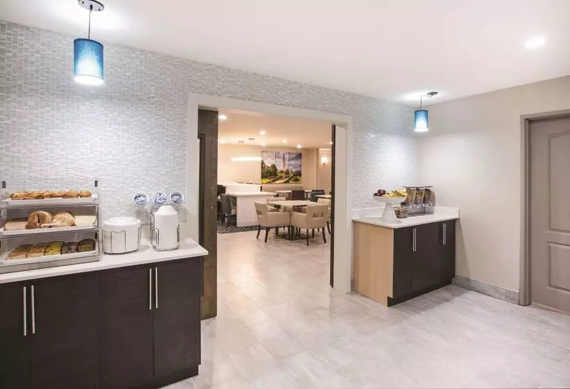 酒店 La Quinta By Wyndham Walker Denham Springs