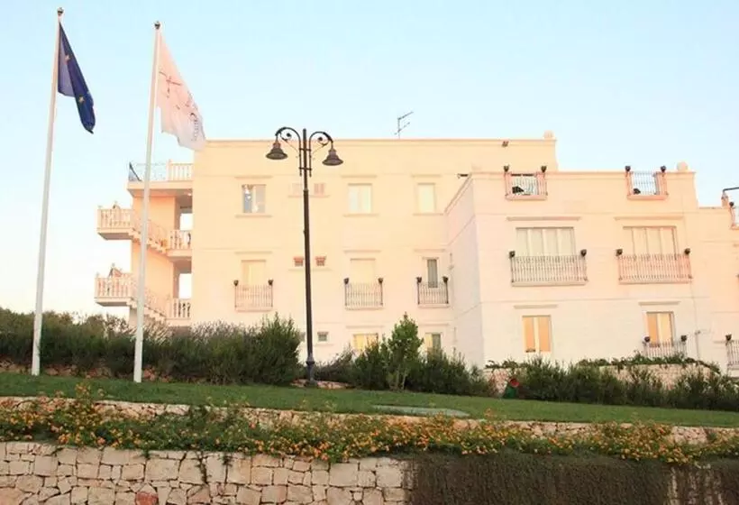 هتل Madonna Delle Grazie