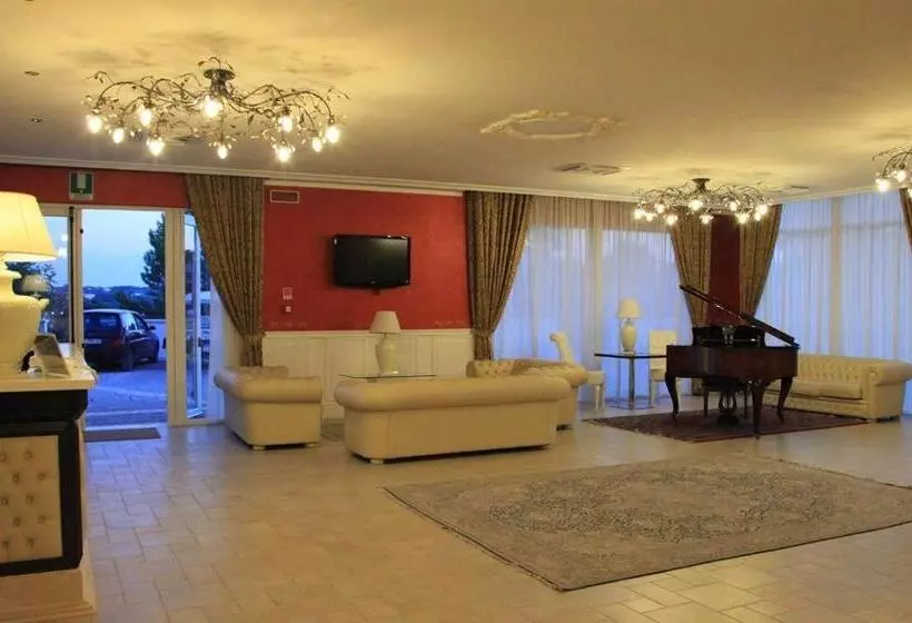 هتل Madonna Delle Grazie