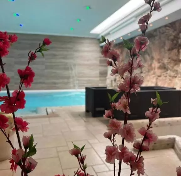 هتل Madonna Delle Grazie