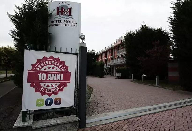 בית מלון כפרי Mediterraneo