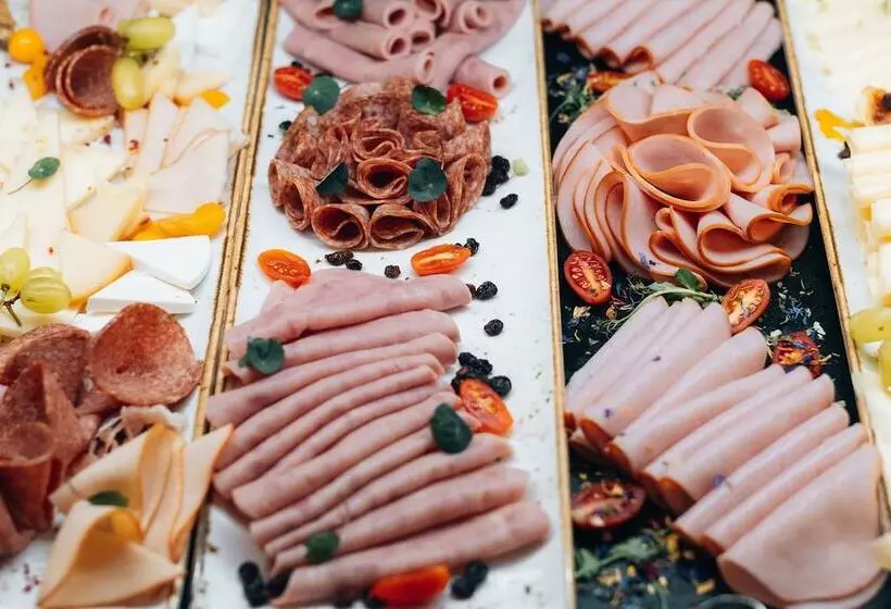 My Way Hotel & Events