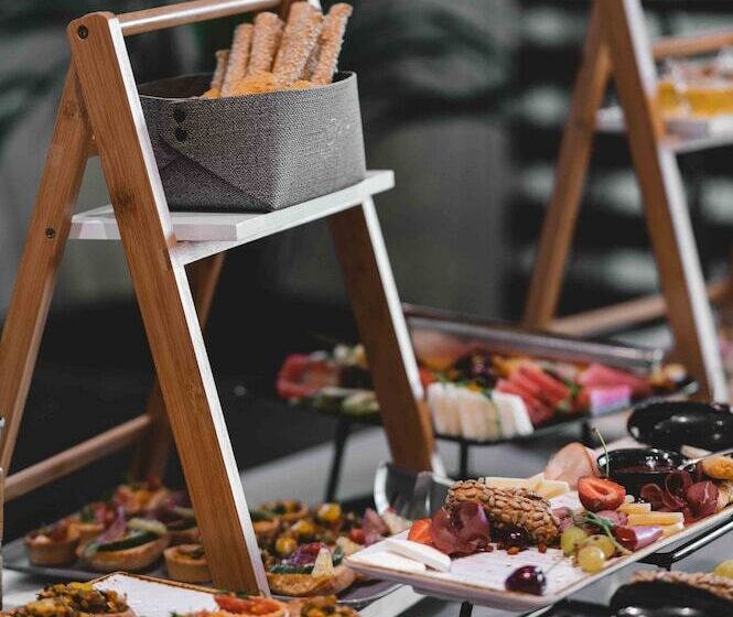 My Way Hotel & Events