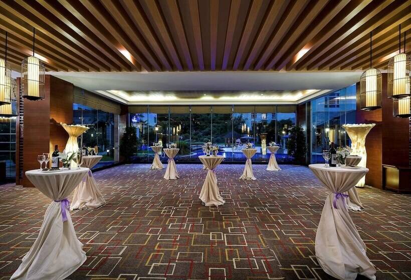 Pullman Zhangjiajie Hotel   Instagrammable