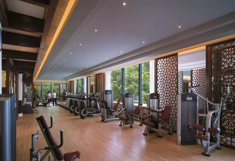 Отель Shangrila Guilin