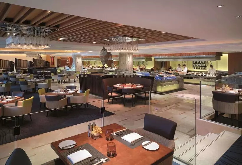 Отель Shangrila Guilin