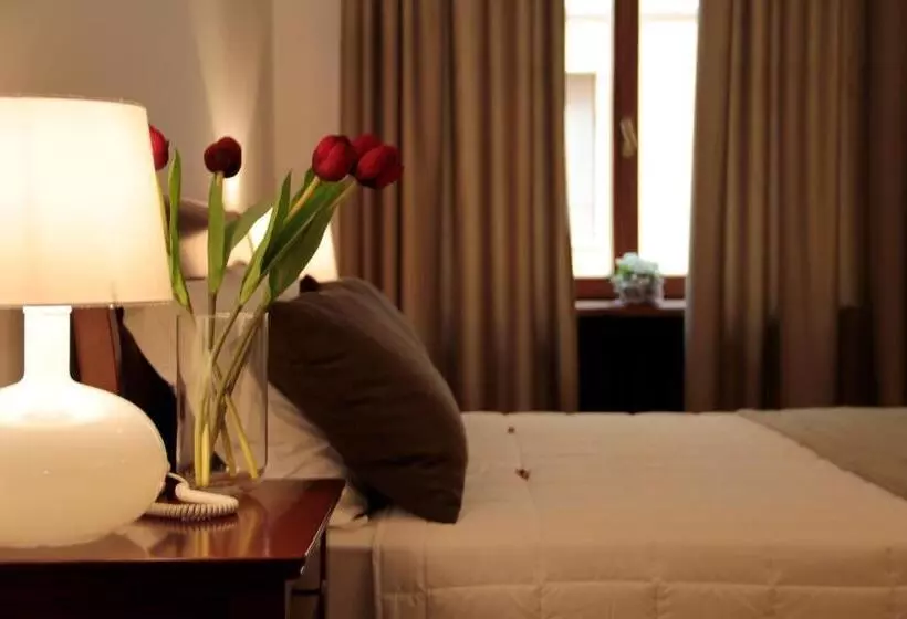 Hotel St. Peter  Six Rooms & Suites