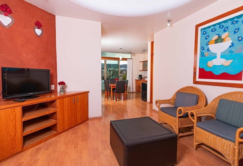 فندق Suites Xadani